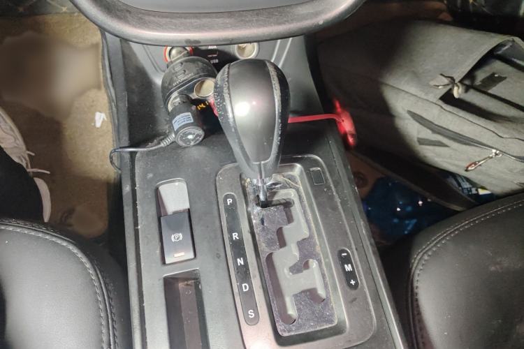 Used Bestune X80 2015 2.0L automatic comfort version
