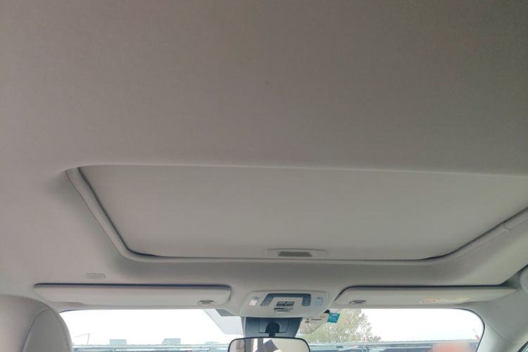 Used Toyota Sienna 2023 2.5L Hybrid Comfort Edition
