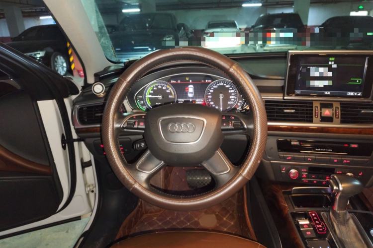 Used Audi A6 2013 40 hybrid
