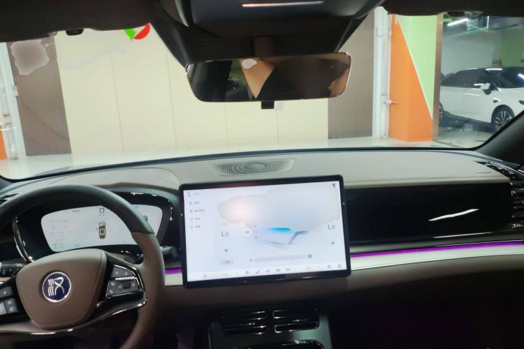 Used BYD Han 2025 DM-i Smart Drive 125KM Prestige Model
