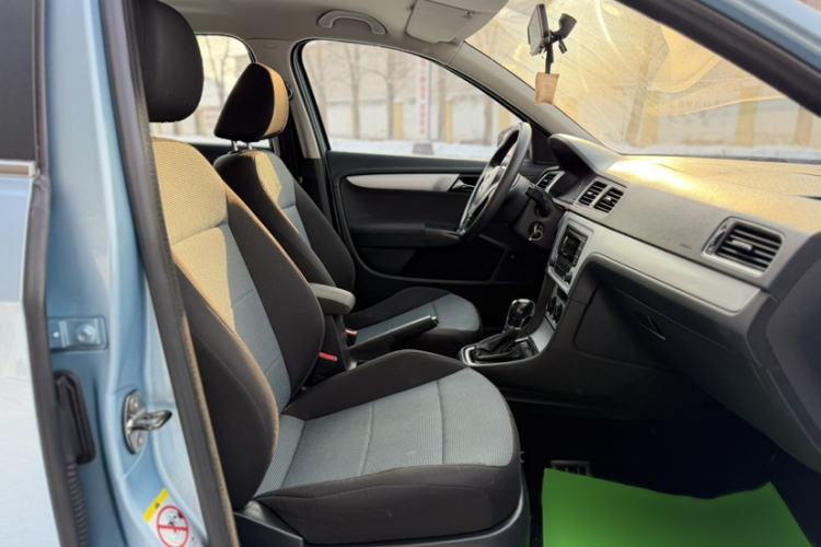 Used Volkswagen Lavida 2014 1.4 TSI DSG BlueMotion Technology Version
