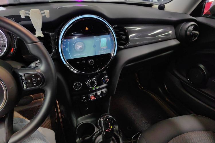 Used  MINI 2022 Updated 1.5T ONE
