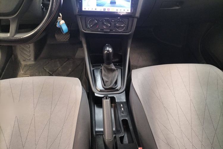 Used Volkswagen Santana 2021 1.5L Automatic Fashion Edition
