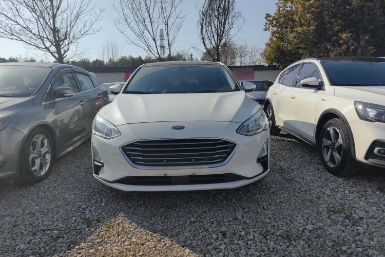 Used Ford Focus 2019 Hatchback EcoBoost 180 Automatic Trendy Model