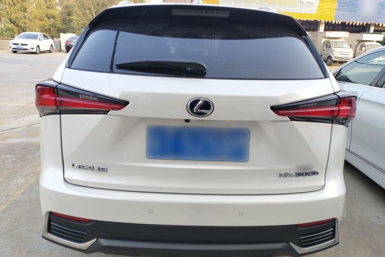 Used Lexus NX 2020 300h Front-Drive FENGSHANG Version China VI Standard