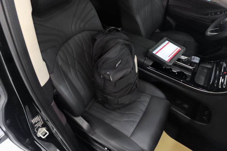 Used GAC Trumpchi M8 2024 Master Series Super Hybrid Edition
