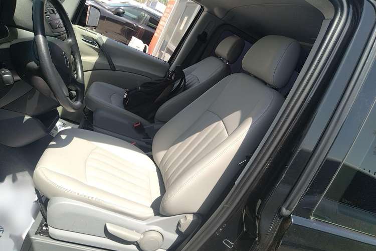 Used Mercedes-Benz Vito 2013 3.0L Elite Edition