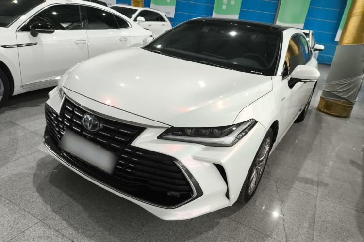 Used Toyota Avalon 2022 Dual-Engine 2.5L XLE Premium Edition
