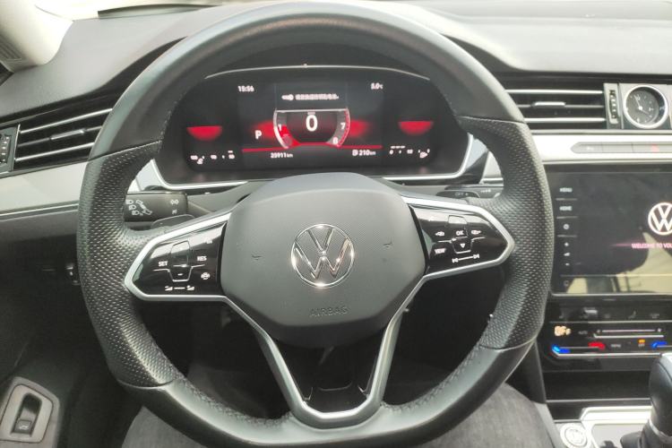 Used Volkswagen Magotan 2023 2 Million Units Limited Edition 330TSI DSG Leading Version