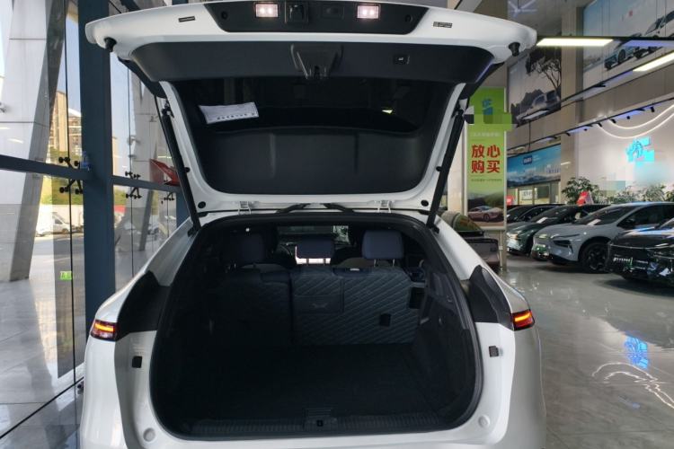 Used XPeng G6 2023 755 Ultra-Long Range Max
