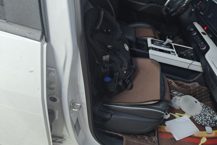 Used Hyundai ix35 2023 Musso 2.0L Deluxe Edition DLX