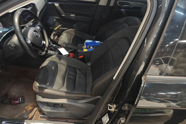 Used Volkswagen Tayron 2020 330TSI Two-Wheel Drive Luxury Smart Connectivity Version
