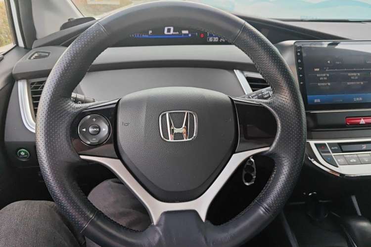 Used Honda Jade 2017 1.8L Automatic Classic Edition 5 seats