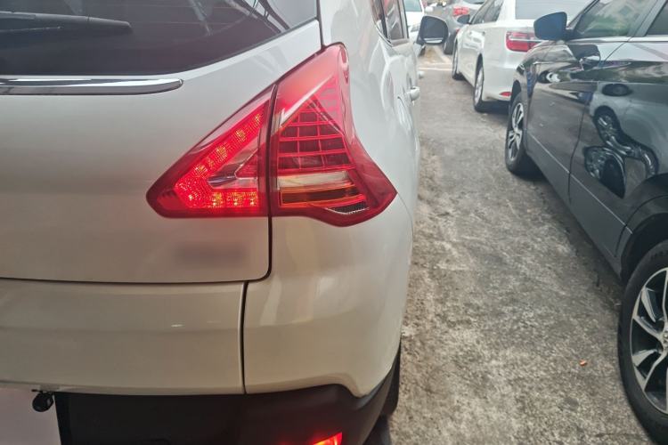 Used Peugeot 3008 2015 2.0L Automatic Classic Edition