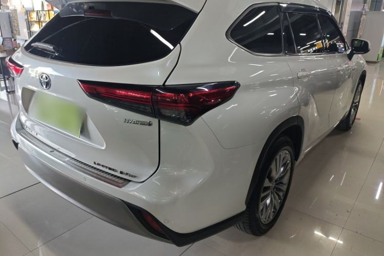 Used Toyota Highlander 2022 Dual-Engine 2.5L Four-Wheel Drive Supreme Edition 7-Seater