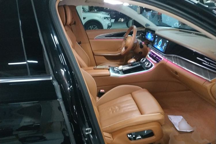 Used Hongqi H9 2022 2.0T Smart Connect Flagship Edition