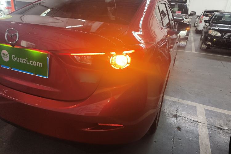 Used Mazda Mazda 3 Axela 2017 Sedan 1.5L Automatic Luxury Model Emission Standard China V
