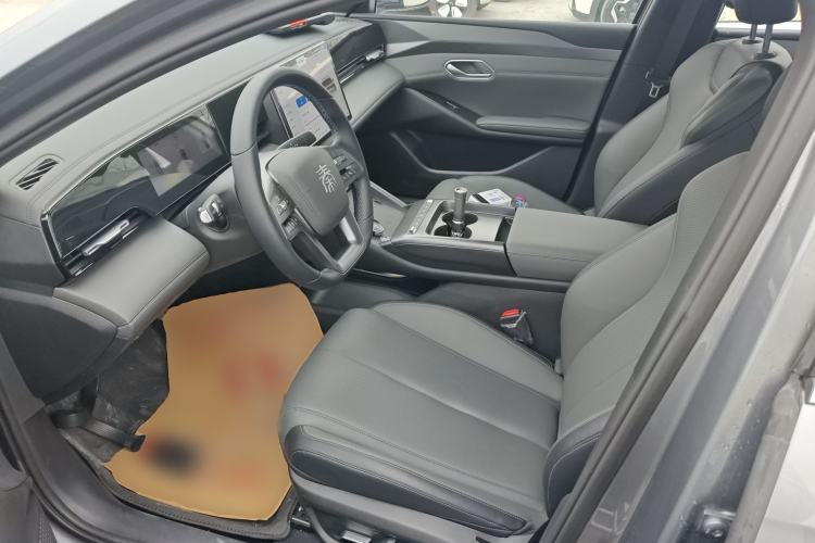 Used BYD Qin L 2025 EV 545KM Beyond Version
