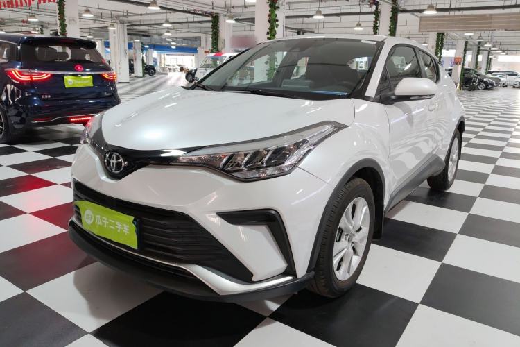 Used Toyota IZOA 2023 2.0L Yixing Version
