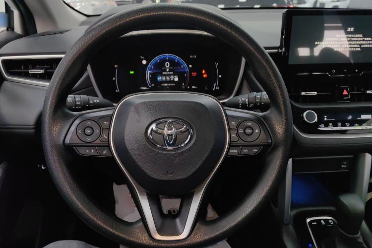 Used Toyota FRONTLANDER 2023 2.0L CVT Luxury Edition
