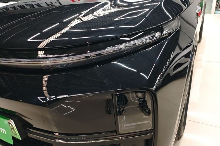 Used Li Auto L7 2023 Pro Model
