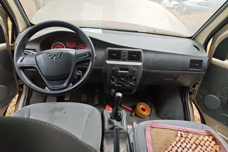 Used Wuling Rongguang 2021 1.5L Extended Basic Version L3C
