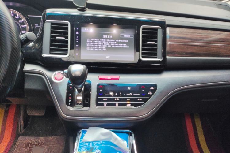 Used Honda Elysion 2016 2.4L Style Edition
