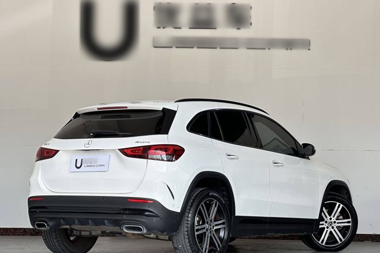 Used Mercedes-Benz GLA 2020 GLA 200 4MATIC
