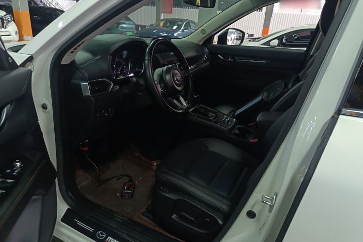 Used Mazda CX-5 2017 2.5L Automatic 2WD ZhiZun Version China V Standard

