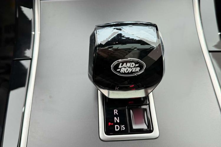 Used Land Rover Range Rover Velar 2024 Dynamic SE