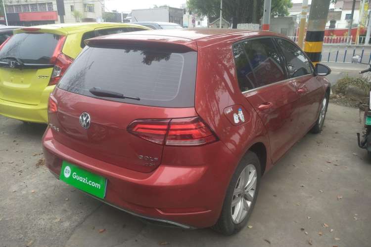 Used Volkswagen Golf 2018 230TSI Automatic Comfort Model
