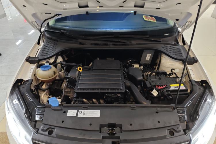 Used Volkswagen Santana 2017 Haval H9 1.6L Automatic Comfort Edition
