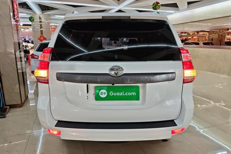 Used Toyota Prado 2016 2.7L Automatic Standard Edition
