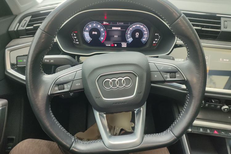 Used Audi Q3 2021 35 TFSI Fashion Dynamic Model
