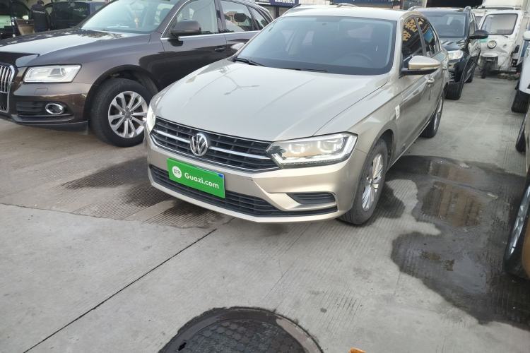 Used Volkswagen Bora 2017 1.6L Automatic Fashion Model
