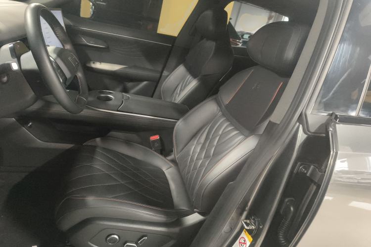 Used  S07 2023 200Max Range-Extended Version