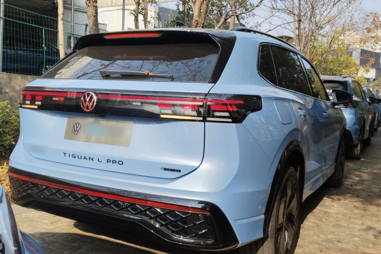 Used Volkswagen Tiguan L 2024 PRO 380TSI Four-Wheel Drive R-Line Prestige Edition
