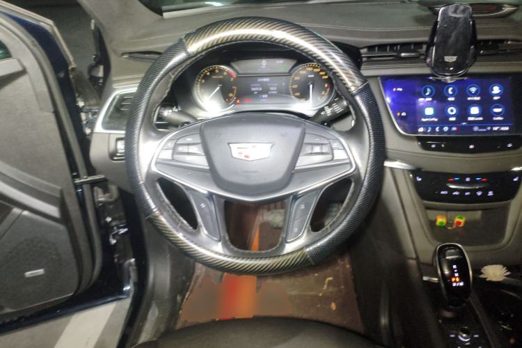 Used Cadillac XT5 2021 28T Luxury Model
