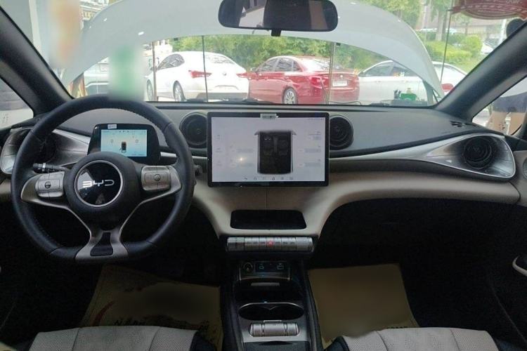 Used BYD Dolphin 2024 Honor Edition 420km Fashion Version
