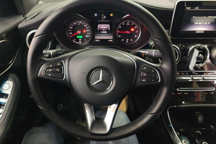 Used Mercedes-Benz GLC 2019 GLC 260 L 4MATIC Luxury Model
