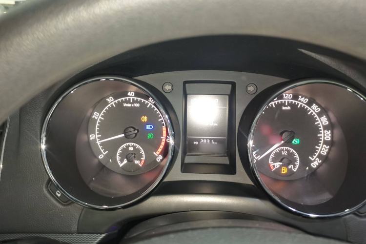 Used Skoda Yeti 2016 1.4TSI DSG Advanced Edition
