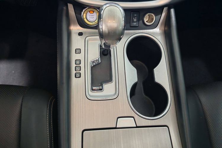 Used Nissan Murano 2017 2.5L XL Two-Wheel Drive Smart Edition
