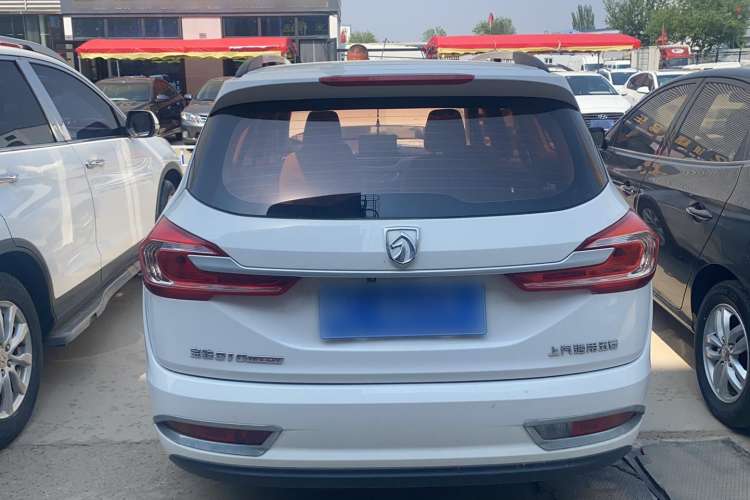 Used Baojun 310W 2017 1.5L Manual Comfort Model China V Standard