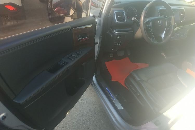 Used Honda Odyssey 2015 2.4L Smart Edition
