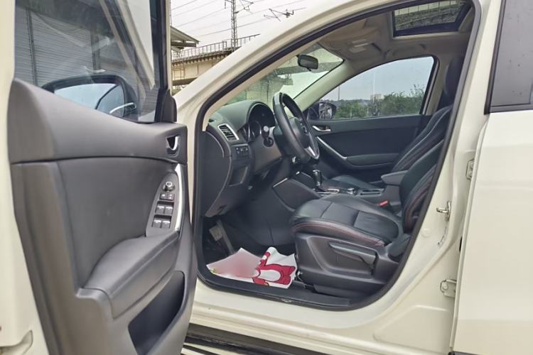 Used Mazda CX-5 2015 2.0L Automatic Two-Wheel Drive Urban Version
