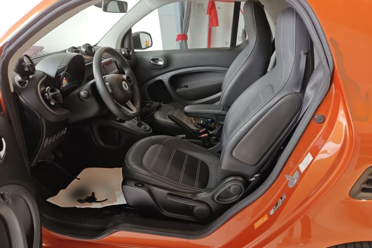 Used  fortwo 2016 0.9T 66kW Hardtop Pioneer Edition