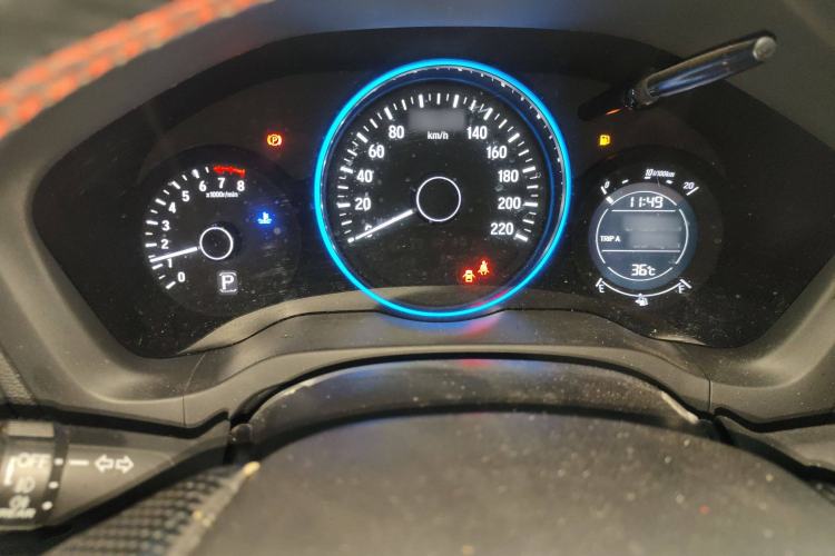 Used Honda Vezel 2020 1.5L CVT Elite Edition
