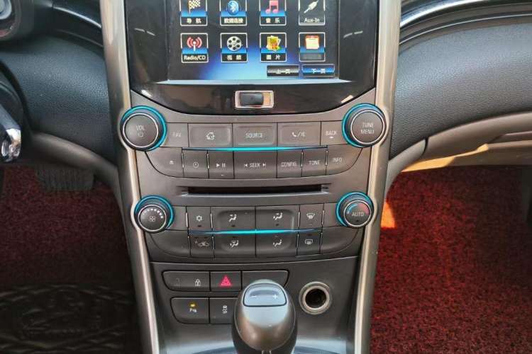 Used Chevrolet Malibu 2016 2.0L Automatic Luxury Edition
