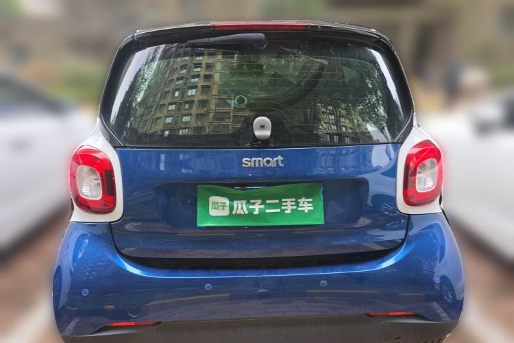 Used  fortwo 2018 1.0L 52kW Hardtop Dynamic Version China V