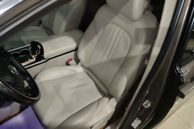 Used Buick GL8 2021 ES Landtrek 653T Comfort Edition